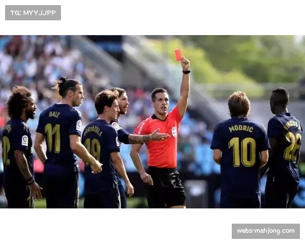 西甲赛场裁判尺度引热议 VAR介入影响多场比赛战术部署